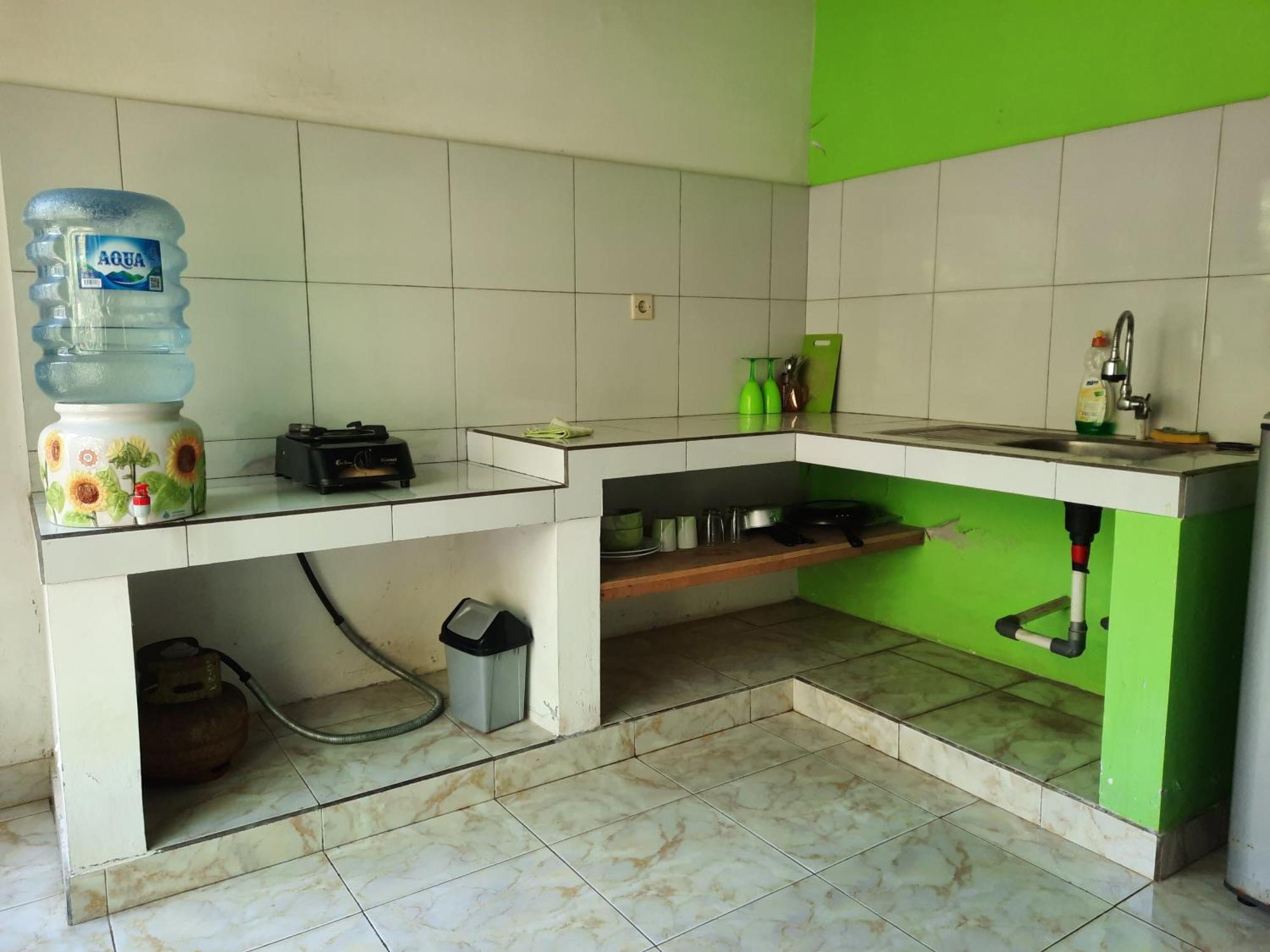 Kirana Homestay Amed Exterior foto